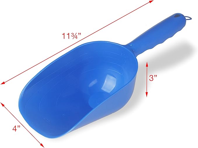 Food scoop for dogs
