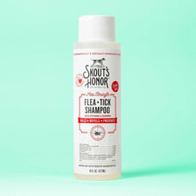 SKOUT'S HONOR Flea & Tick Shampoo with Natural Cedarwood and Peppermint Essential Oils - 16 oz.