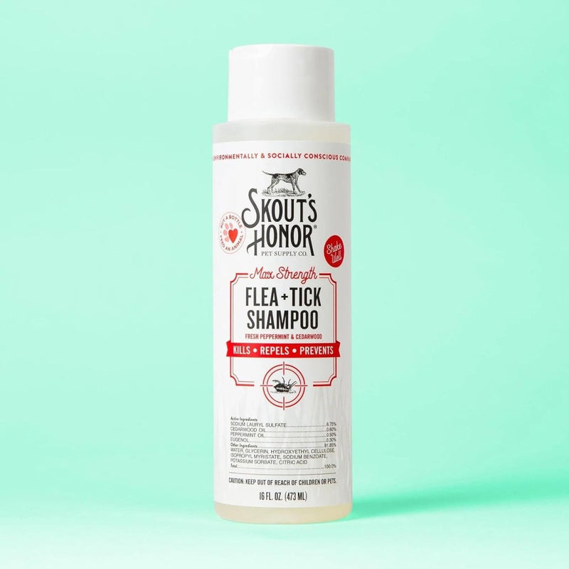 SKOUT'S HONOR Flea & Tick Shampoo with Natural Cedarwood and Peppermint Essential Oils - 16 oz.